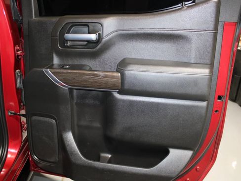 Used 2020 Chevrolet Silverado 1500 LT Trail Boss image 20