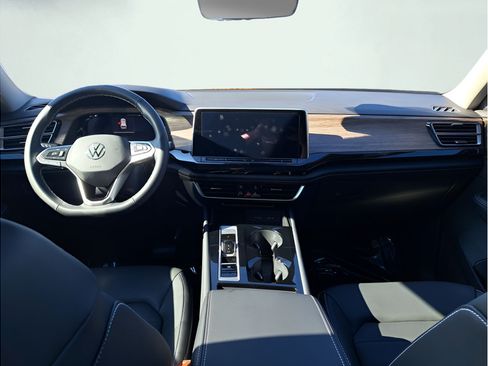 New 2025 Volkswagen Atlas SEL AWD/4WD image 33