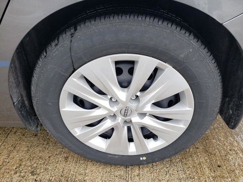 Certified 2025 Nissan Sentra S image 43