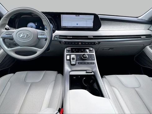 Used 2024 Hyundai Palisade Calligraphy FWD image 14