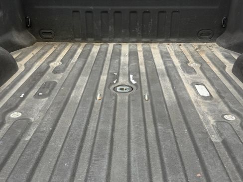 Used 2019 Ford F250 XL w/ STX Appearance Package AWD/4WD image 5