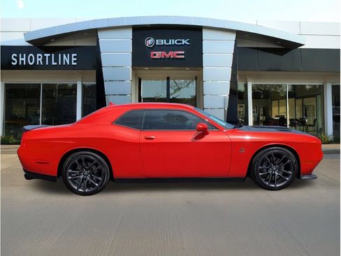 Used 2023 Dodge Challenger R/T Scat Pack RWD image 2