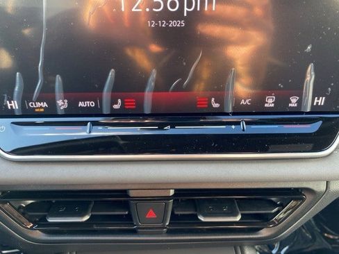 New 2026 Volkswagen Tiguan SE R-Line image 34