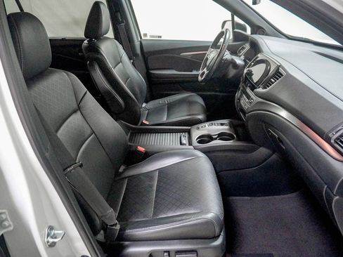 Used 2021 Honda Passport EX-L image 31