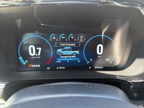 Used 2022 Ford F150 Lariat image 10