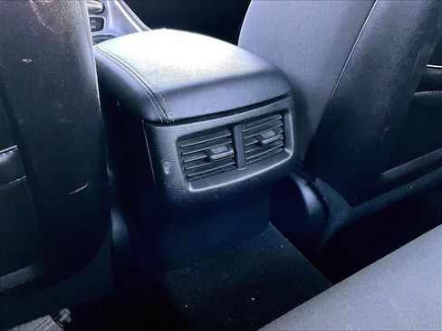 Used 2019 Dodge Challenger SXT w/ Driver Convenience Group image 28