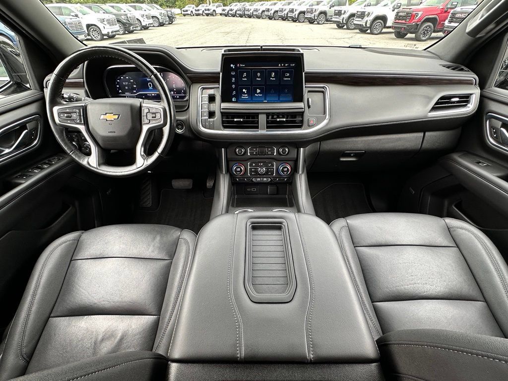 Used 2023 Chevrolet Tahoe LT w/ Luxury Package AWD/4WD image 30