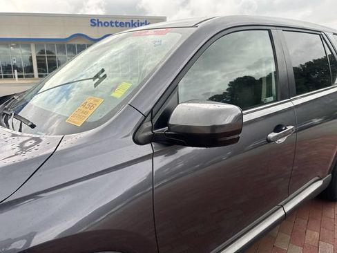 Used 2023 Honda Pilot EX-L image 5
