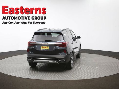 Used 2023 Kia Seltos EX image 39