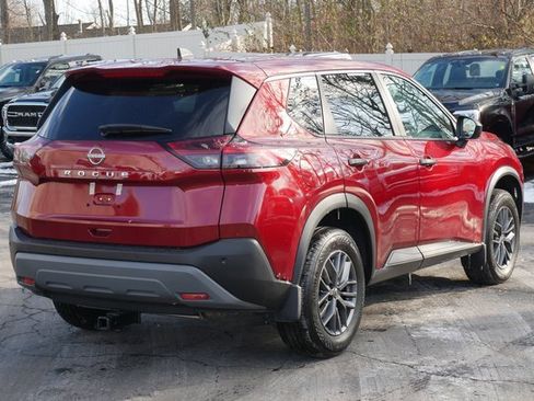 Used 2023 Nissan Rogue S image 9