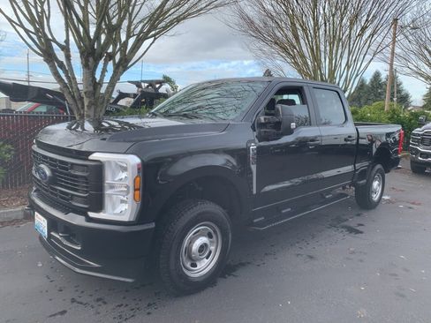 Used 2024 Ford F350 XL image 1