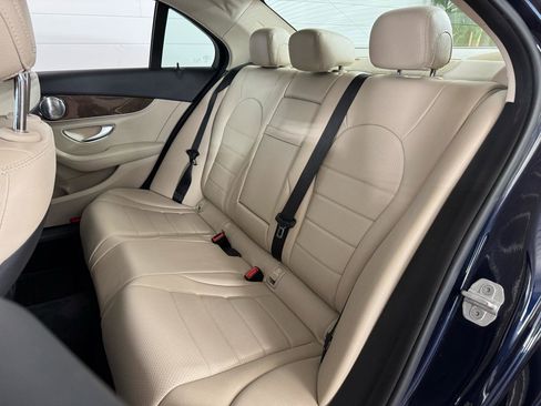 Used 2016 Mercedes-Benz C 300 C300 4MATIC Sedan w/Premium 2 image 30