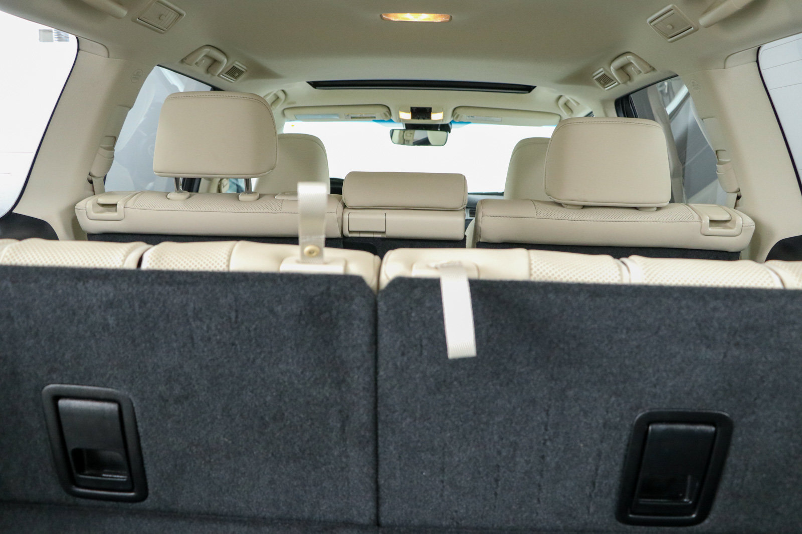 Used 2023 Lexus GX 460 Premium w/ Premium Package AWD/4WD image 32