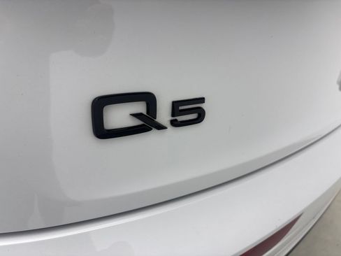 Used 2023 Audi Q5 2.0T Premium Plus w/ Premium Plus Package AWD/4WD image 15