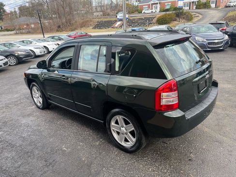 Used 2010 Jeep Compass Sport w/ PWR Equipment Group image 9