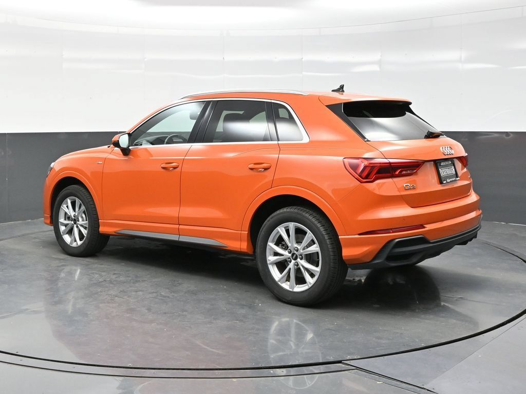Used 2025 Audi Q3 2.0T Premium AWD/4WD image 4