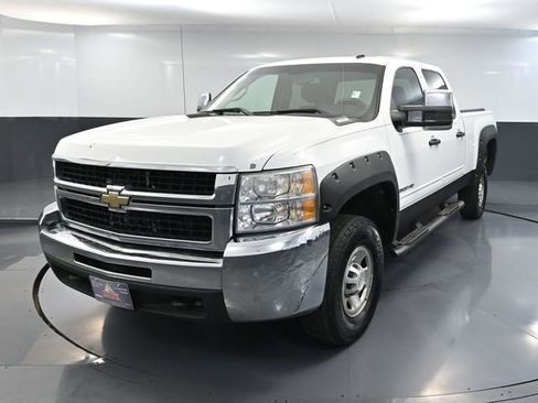 Used 2010 Chevrolet Silverado 2500 LT image 11