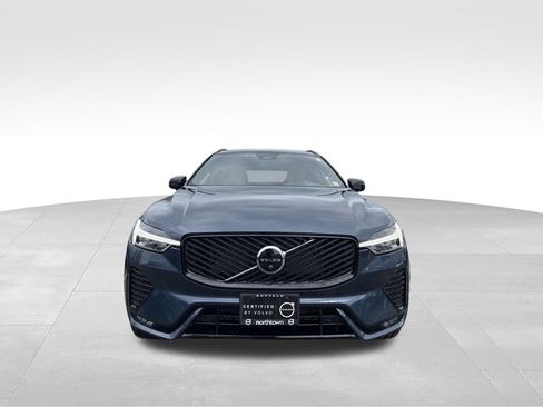 Certified 2026 Volvo XC60 B5 Plus w/ Climate Package AWD/4WD image 5