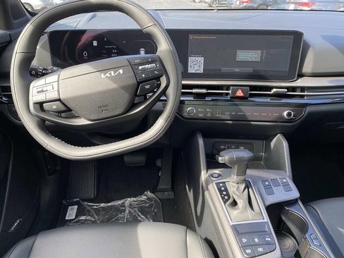 New 2026 Kia Sportage X-Line w/ X-Line Technology Package image 9