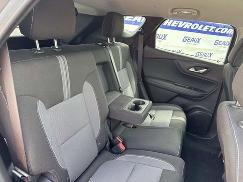 Used 2025 Chevrolet Blazer LT FWD image 23