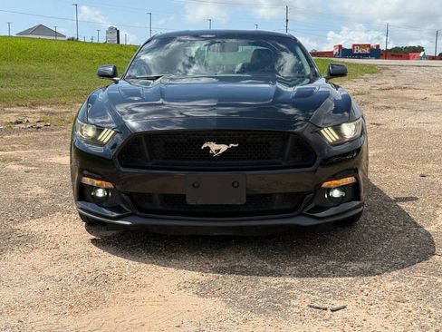 Used 2017 Ford Mustang GT Premium RWD image 8