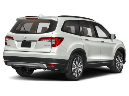 Used 2022 Honda Pilot Touring image 6