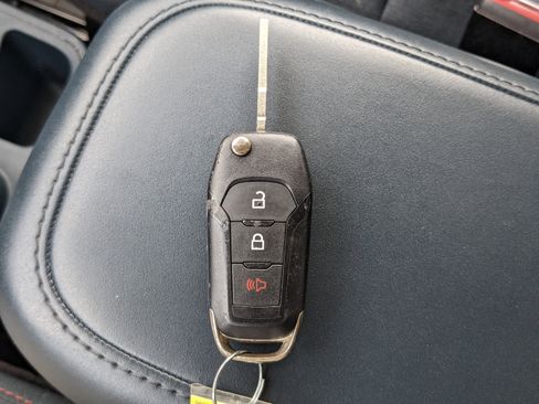 Certified 2022 Ford Maverick XLT w/ Equipment Group 300A Standard image 30