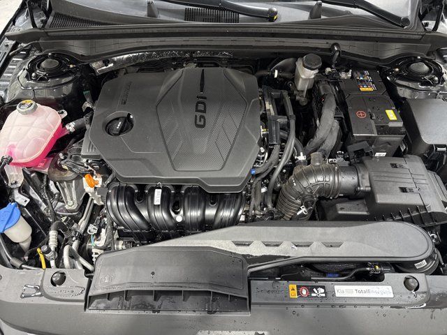 Certified 2026 Kia K5 LXS FWD image 29