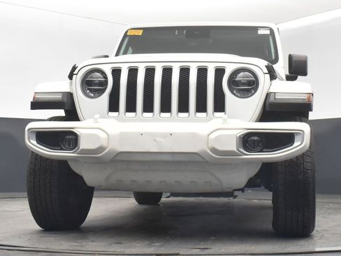 Used 2020 Jeep Wrangler Unlimited Sahara image 20