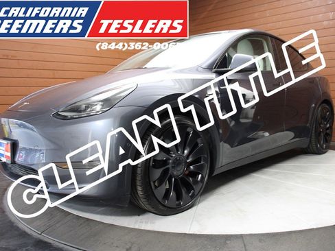 Used 2022 Tesla Model Y Performance image 1