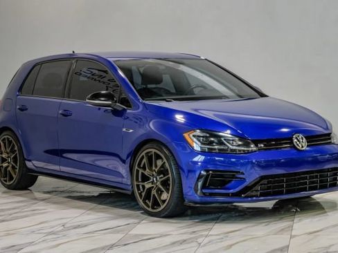 Used 2019 Volkswagen Golf R 4-Door AWD/4WD image 6