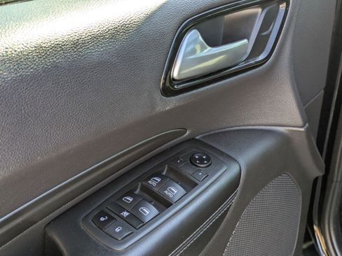 Used 2021 Dodge Durango SXT image 12