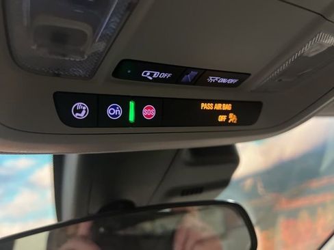 Used 2024 Chevrolet Malibu LT image 38