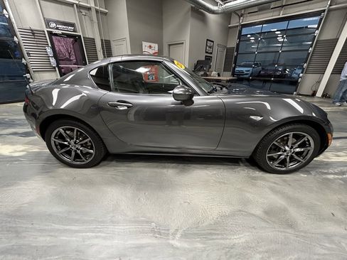 Used 2017 MAZDA MX-5 Miata RF Grand Touring image 27
