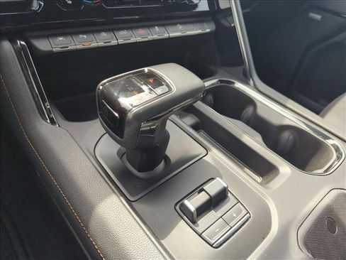 Used 2023 GMC Sierra 1500 AT4 w/ AT4 Premium Package image 11