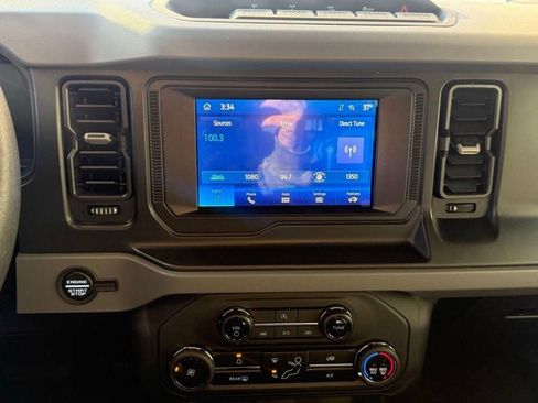 Used 2023 Ford Bronco 4-Door w/ Sasquatch Package AWD/4WD image 10