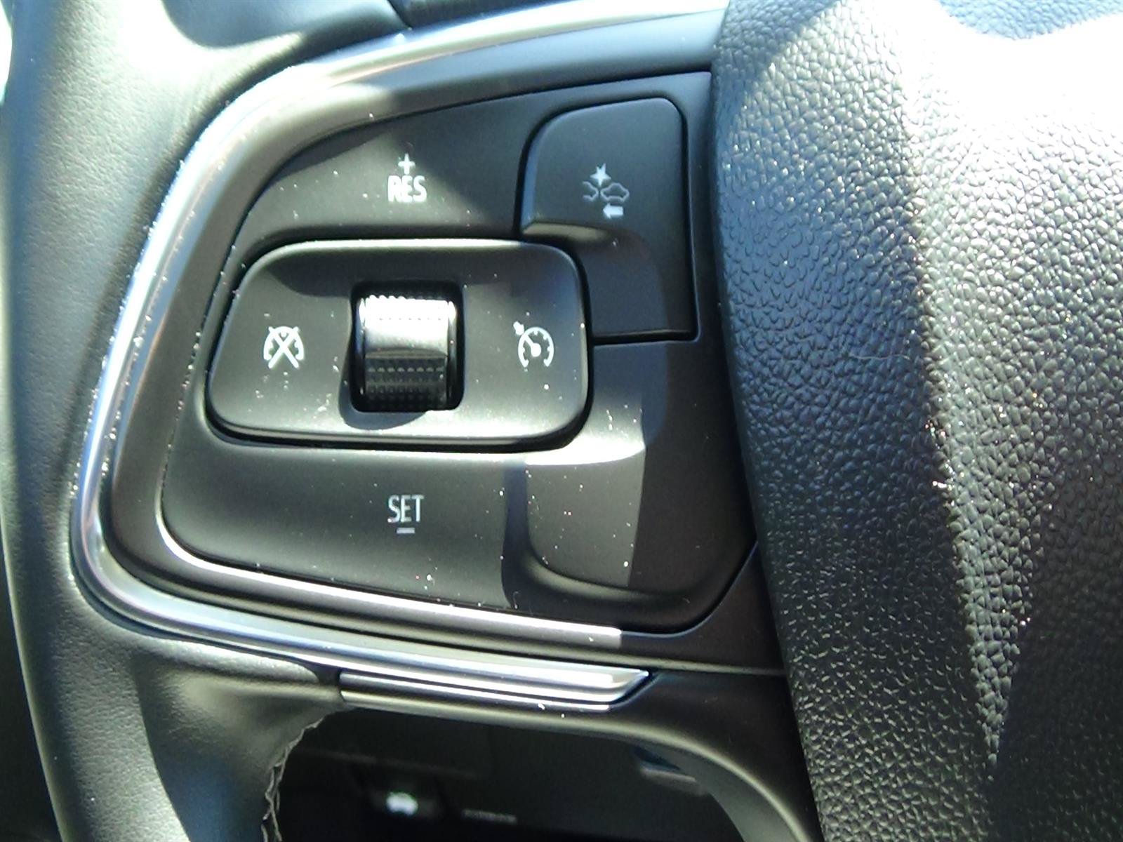 Used 2025 Buick Encore GX Preferred FWD image 20