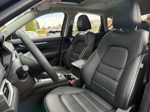 Used 2025 MAZDA CX-5 AWD 2.5 S w/ Preferred Package image 16