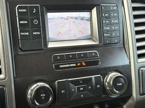 Used 2019 Ford F250 XL w/ Power Equipment Group AWD/4WD image 25