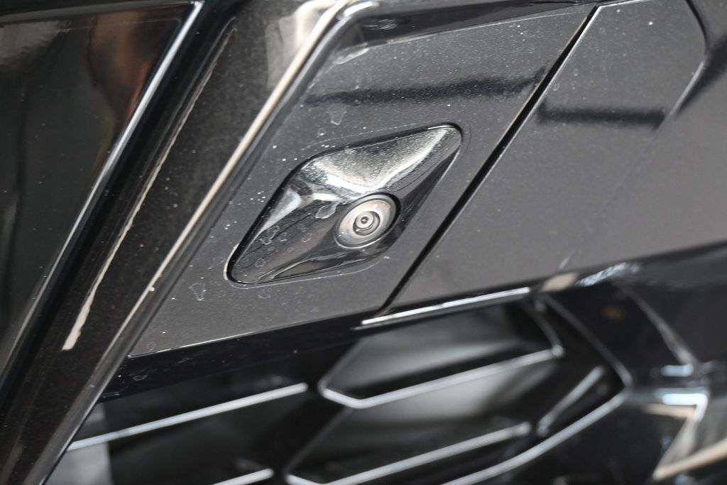 Used 2024 Chevrolet Corvette Stingray Preferred Conv w/ Z51 Performance Package RWD image 42