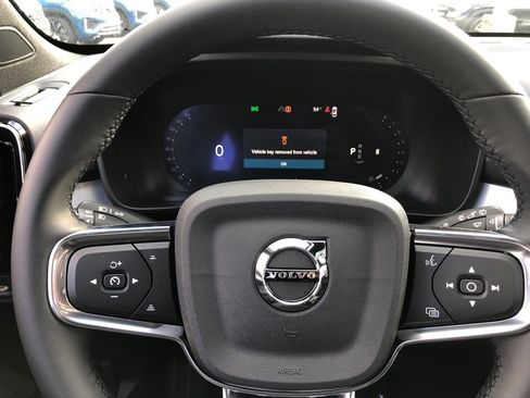 New 2026 Volvo XC40 B5 Ultra w/ Protection Package Premier image 20