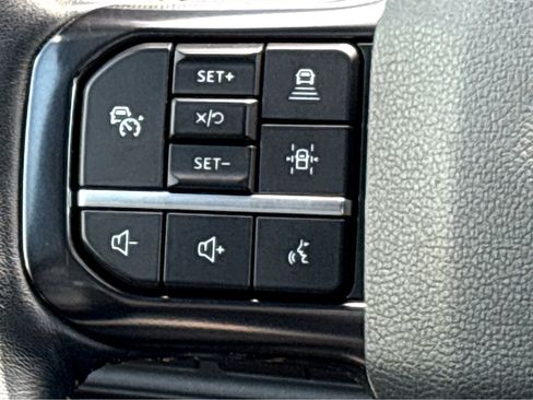 Used 2023 Ford F150 Platinum w/ Equipment Group 701A High image 11