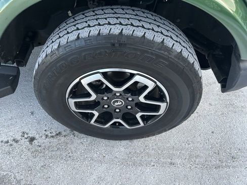 Used 2022 Ford Bronco Outer Banks image 13