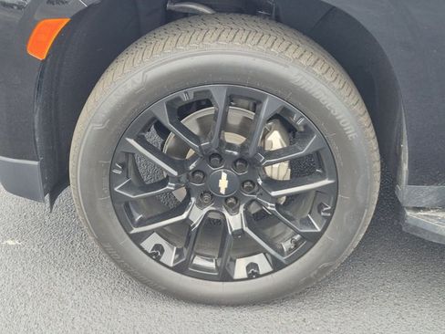 Used 2023 Chevrolet Tahoe Premier RWD image 10