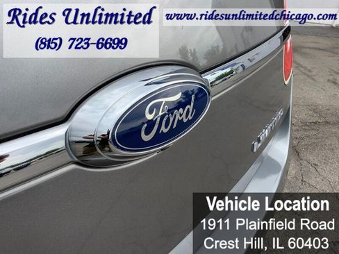 Used 2011 Ford Taurus Limited FWD image 19