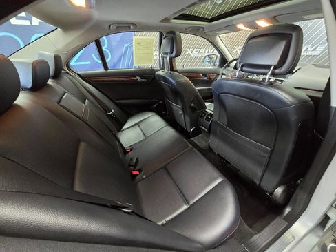 Used 2009 Mercedes-Benz C 300 4MATIC Sedan image 27