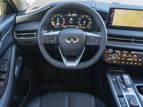 Certified 2026 INFINITI QX60 Luxe w/ Cargo Package FWD image 22
