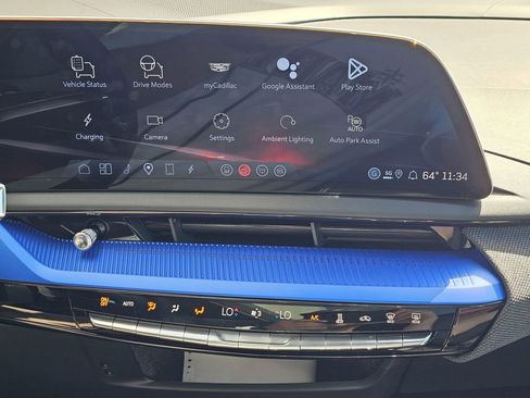 New 2026 Cadillac Optiq V AWD/4WD image 28