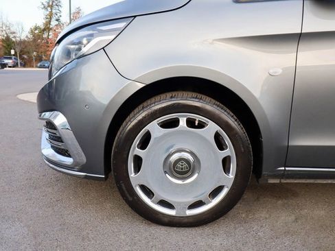 Used 2022 Mercedes-Benz Metris Passenger image 21