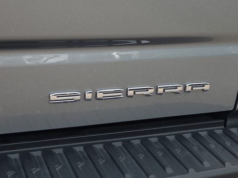 Used 2026 GMC Sierra 1500 Denali Ultimate AWD/4WD image 12